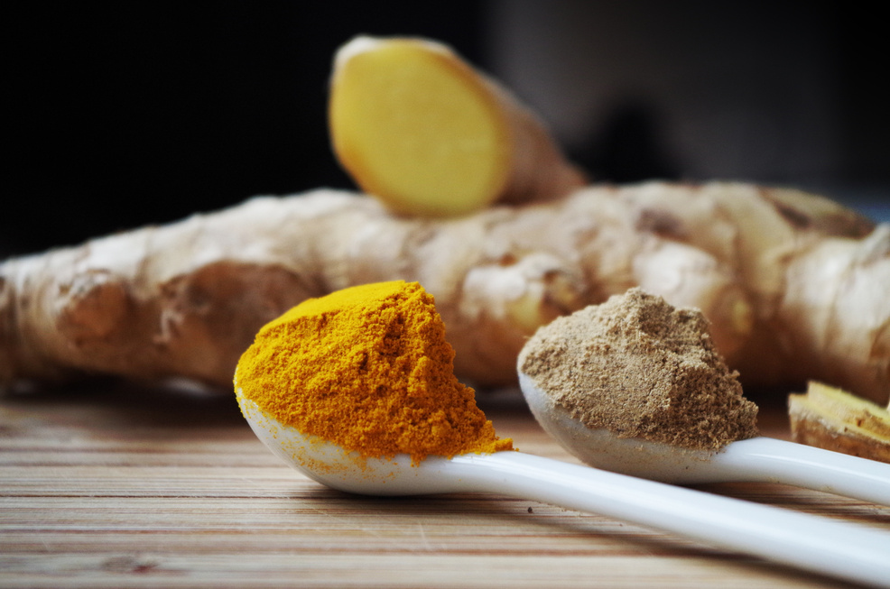 Ginger and Turmeric Powder